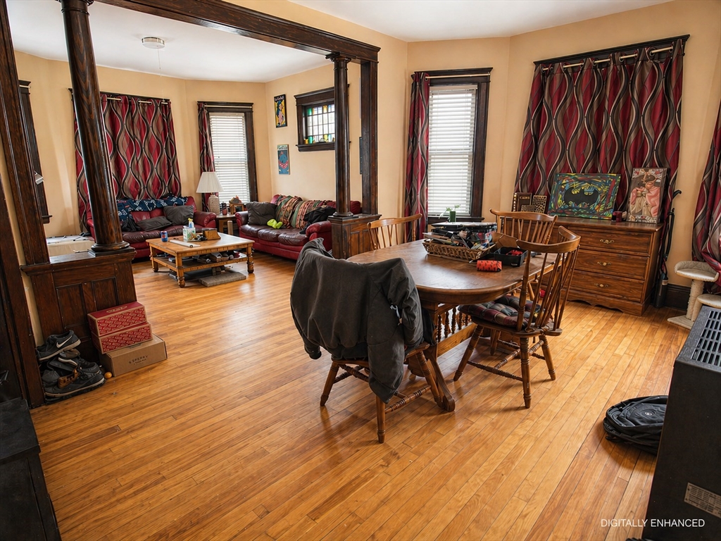 21 Sterling St, Worcester, MA Photo #11