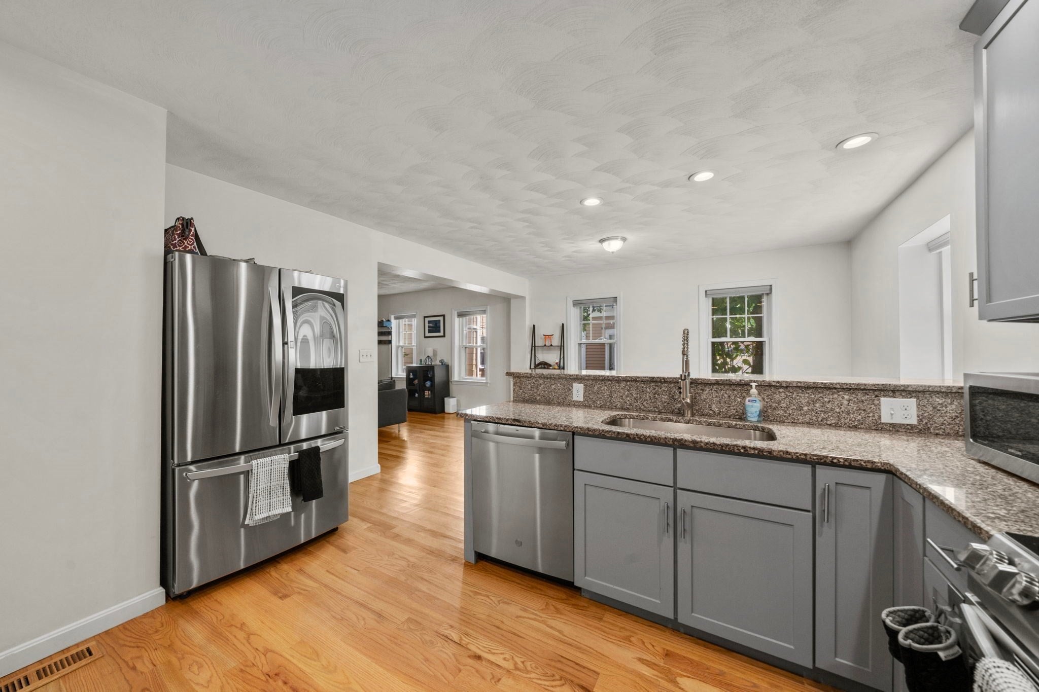 55 Cherry St 1