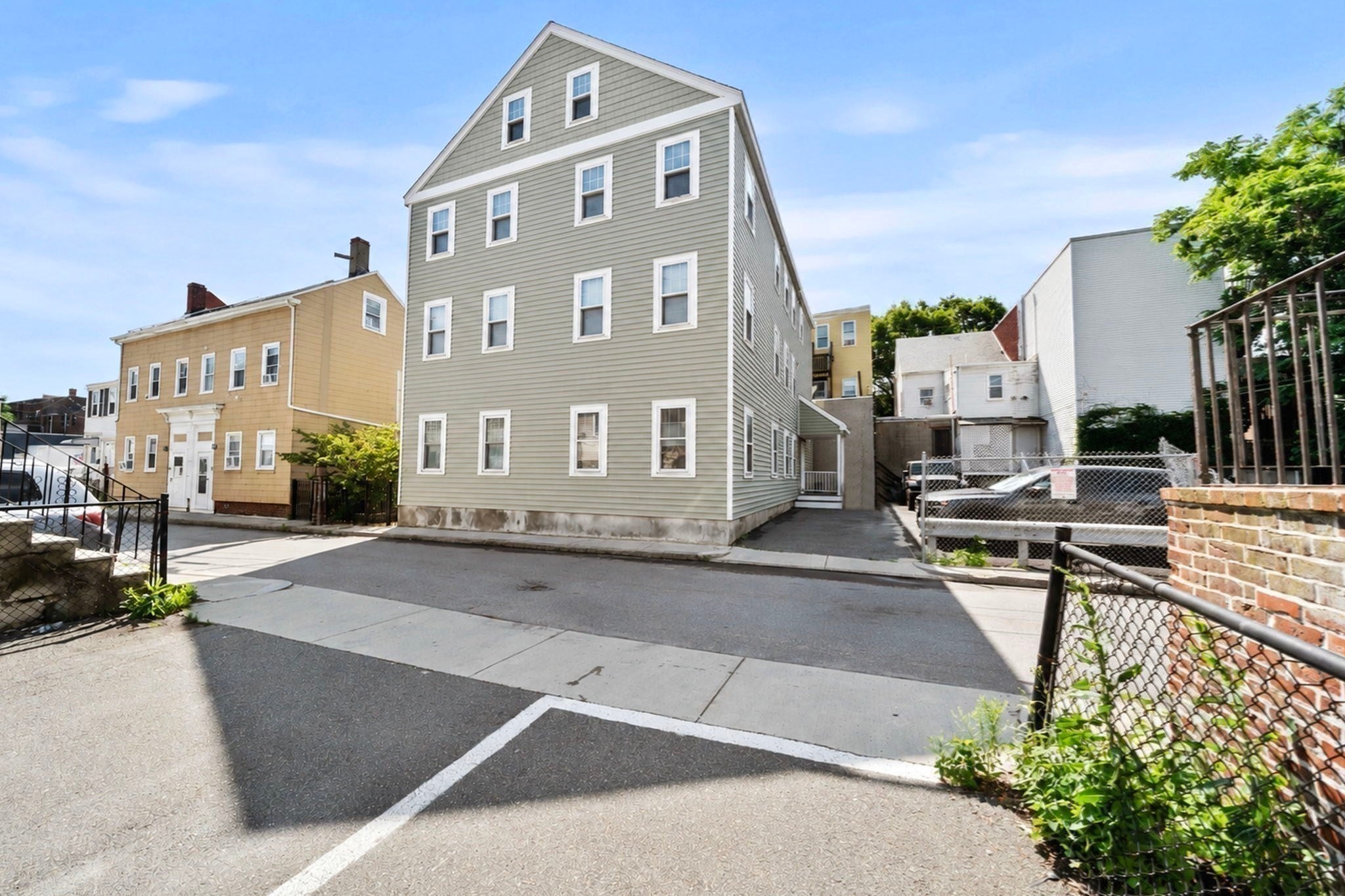 55 Cherry St