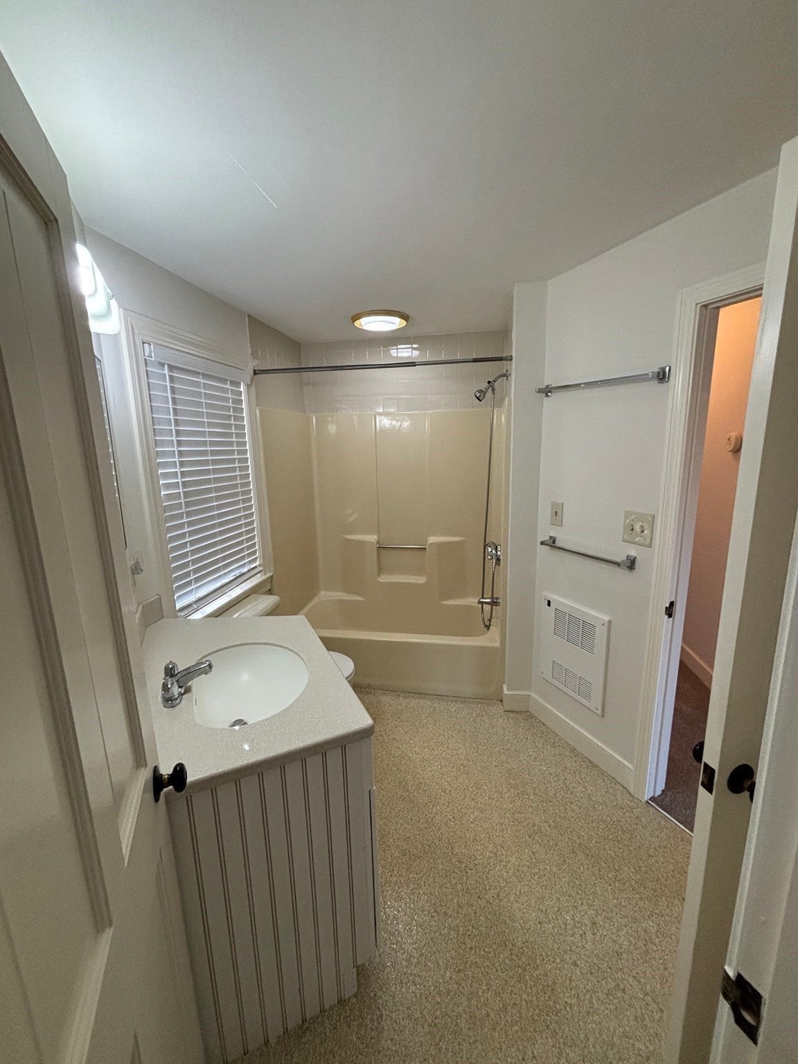 14 Bow St, Wellesley, MA Photo #18