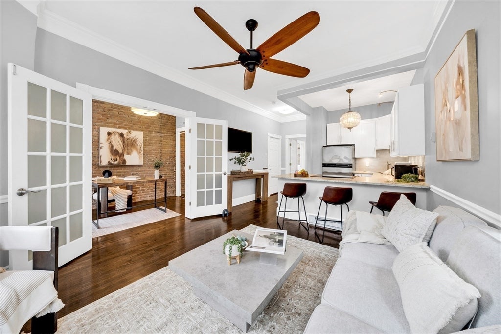 106-108 East Brookline St #3, Boston, MA Photo #14