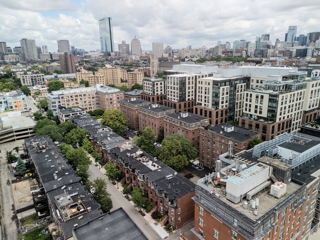 106-108 East Brookline St #3, Boston, MA Photo #36