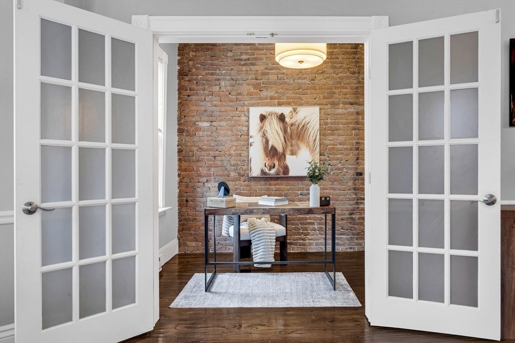 106-108 East Brookline St #3, Boston, MA Photo #17