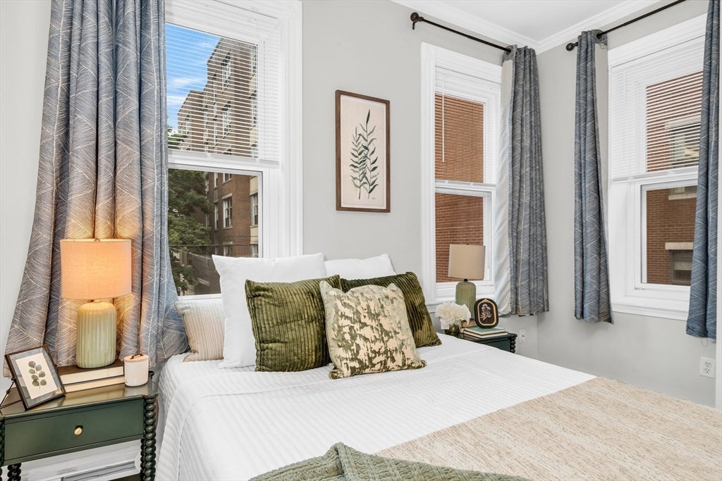 106-108 East Brookline St #3, Boston, MA Photo #27