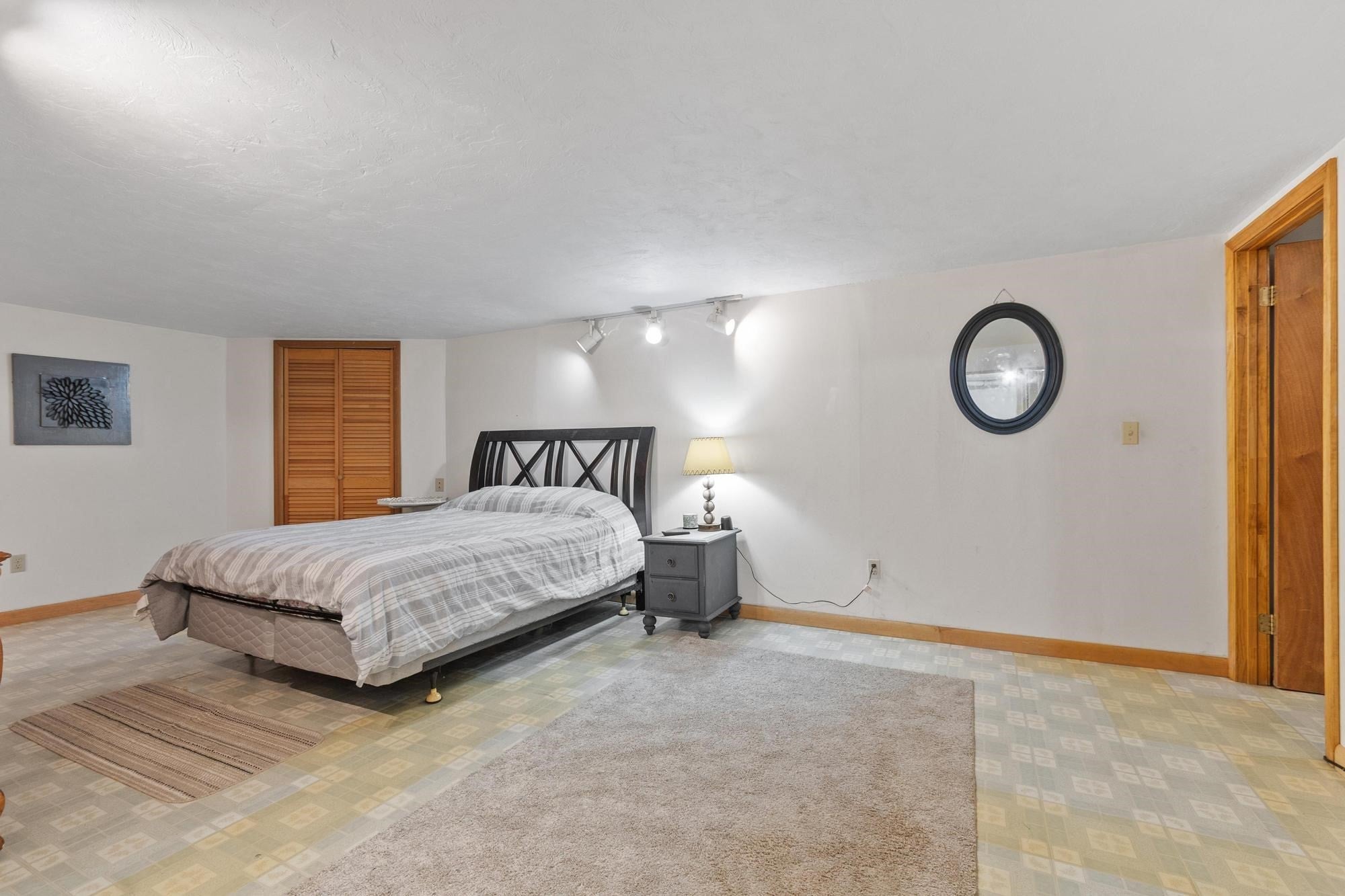 54 North St, Leominster, MA, 54 North St, Leominster, MA Photo #30