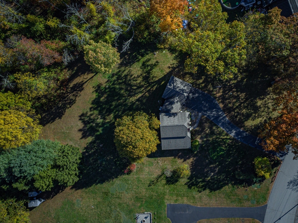25 Settlers Way