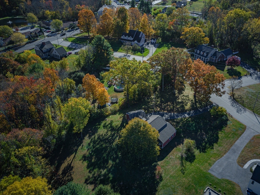 25 Settlers Way