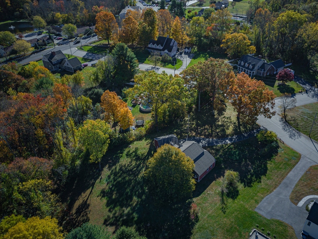 25 Settlers Way
