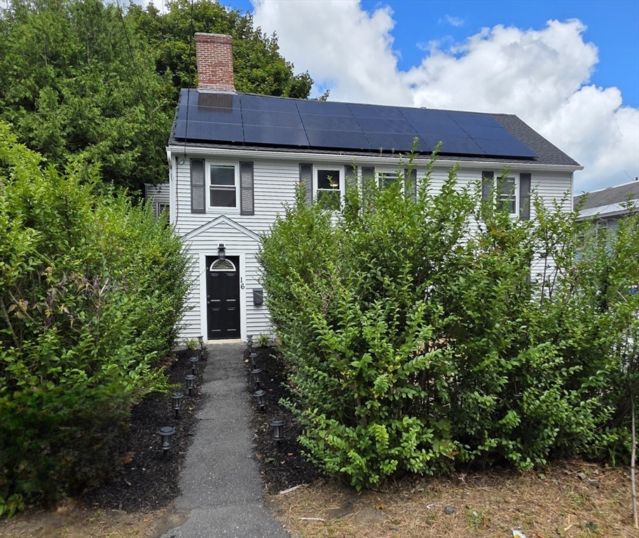 16 Thomas St
