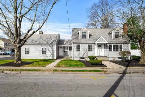 49 Grove Cir Braintree MA 02184