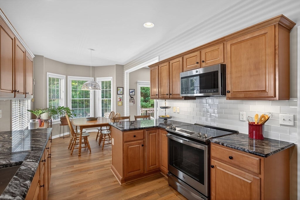 12 Belltree, Plymouth, MA Photo #10