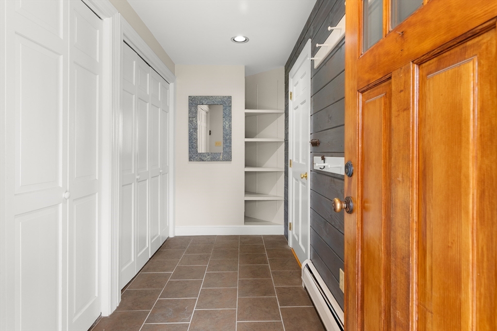 27 Colrain Rd