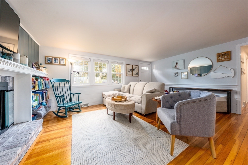 16 Uncle Stanleys Way