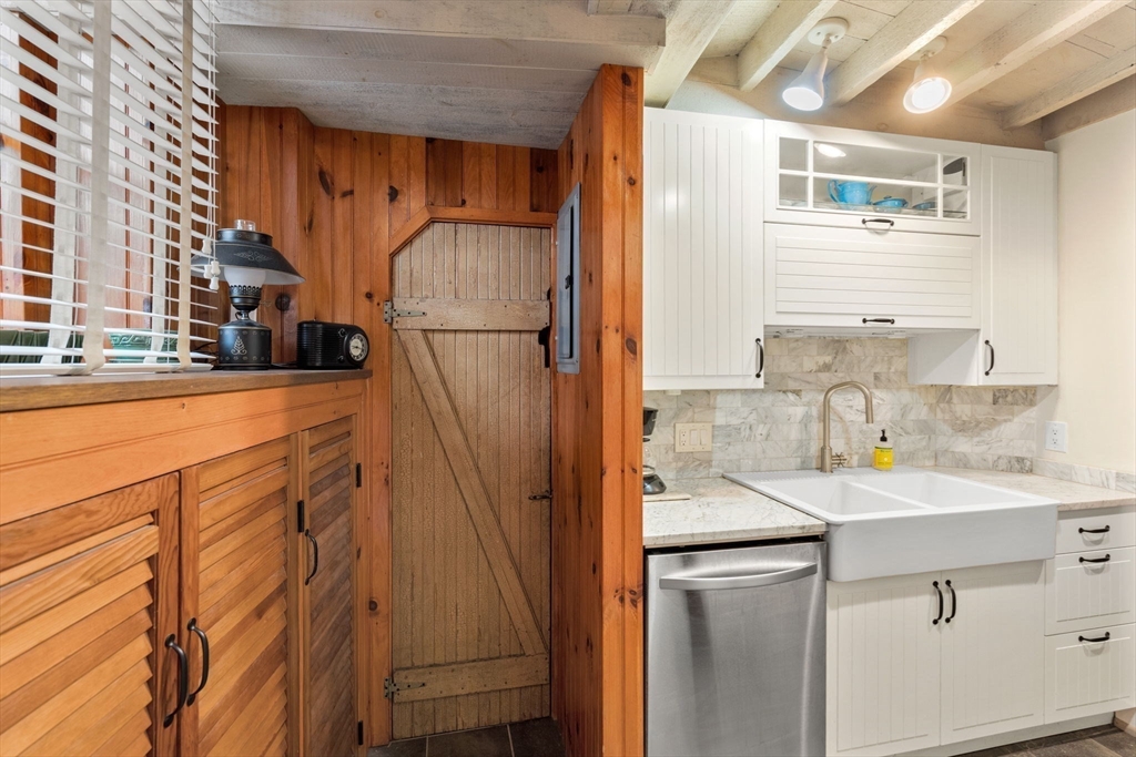 6 North Hudson Street 1