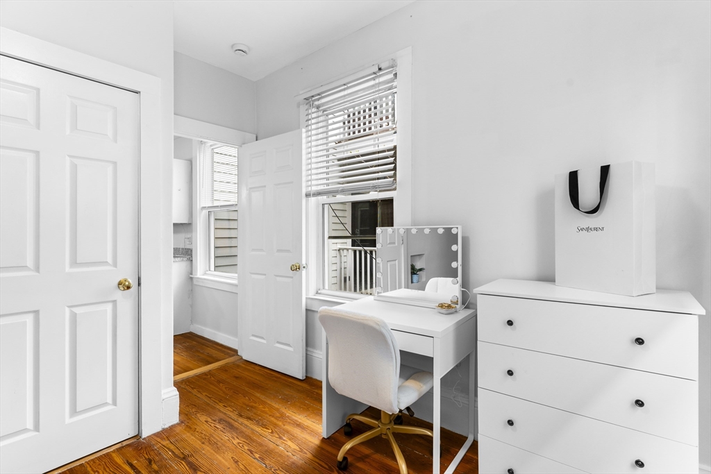 181 W 5th St #2, Boston, MA Photo #19