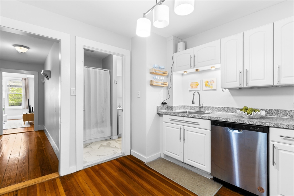 181 W 5th St #2, Boston, MA Photo #15