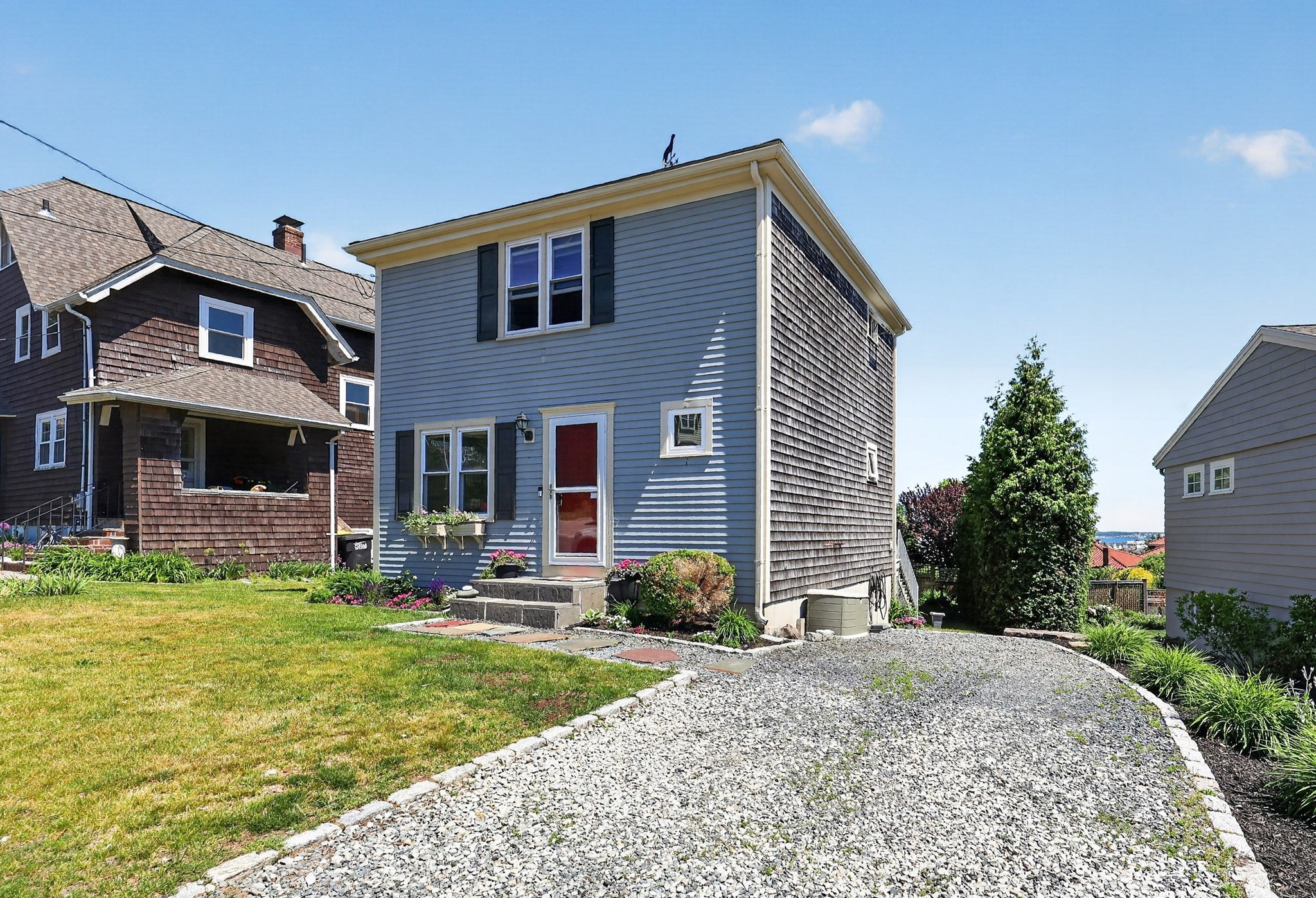 8 Standish Avenue, Hull MA 02045