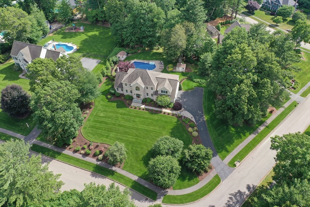 15 Saddle Ridge Rd.
