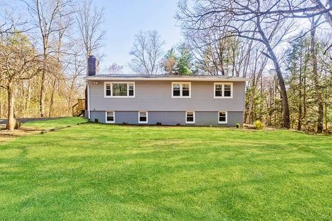 47 North St Belchertown MA 01007