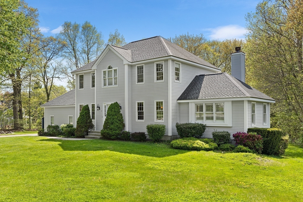 3 Wildflower Dr