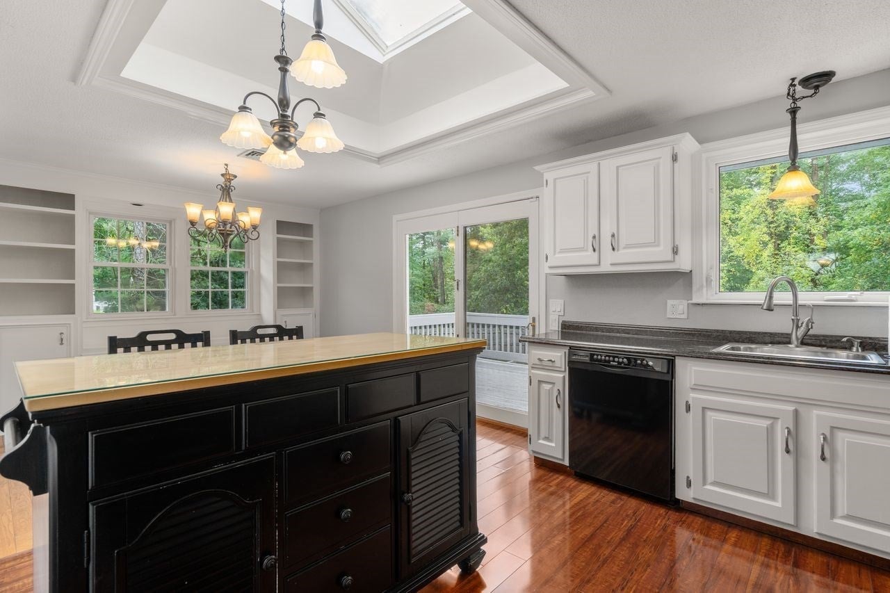 10 Millbrook Dr, Plainville, MA, 10 Millbrook Dr, Plainville, MA Photo #2