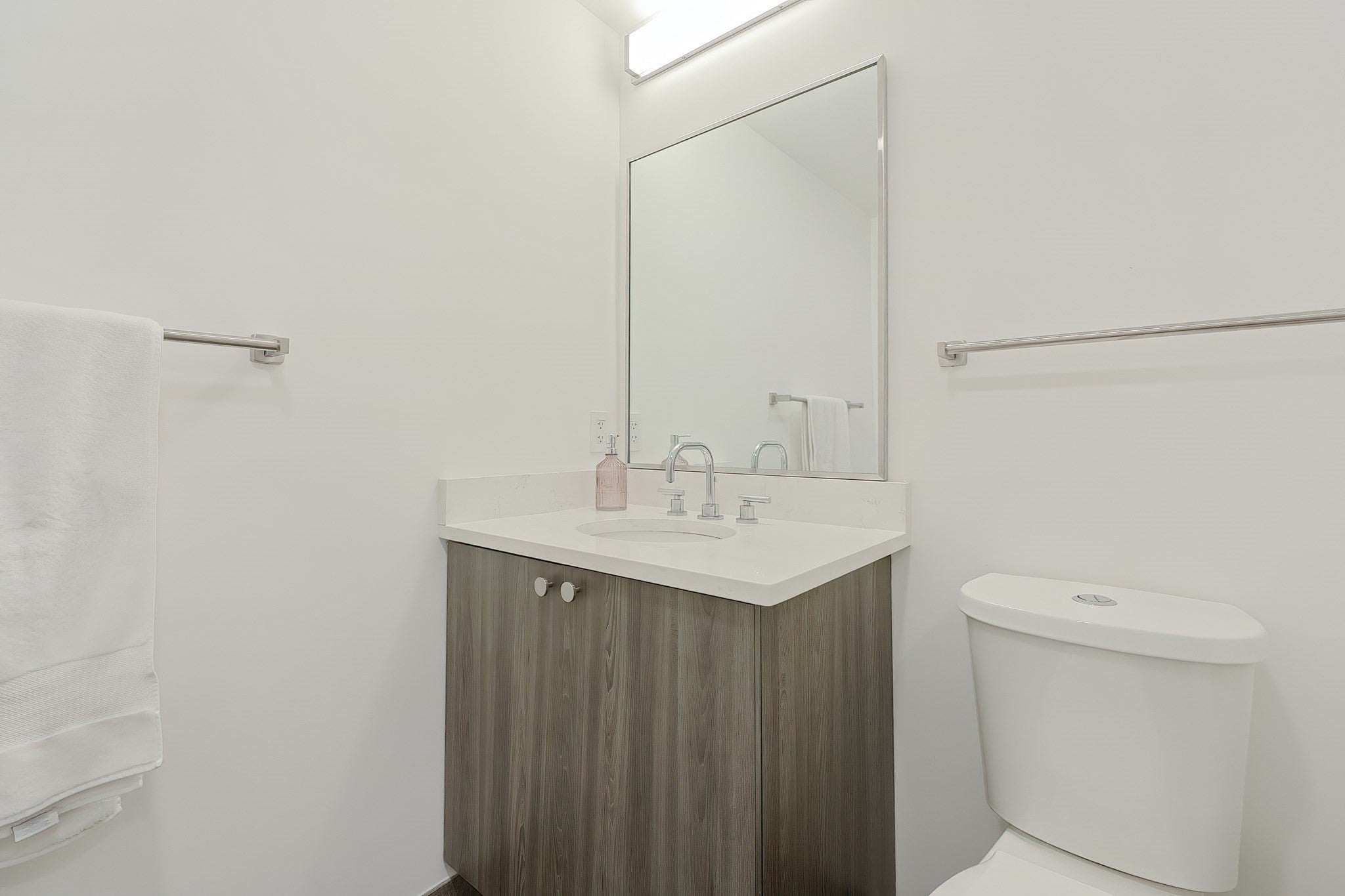 368 Pleasant St #204, Malden, MA, 368 Pleasant St #204, Malden, MA Photo #17