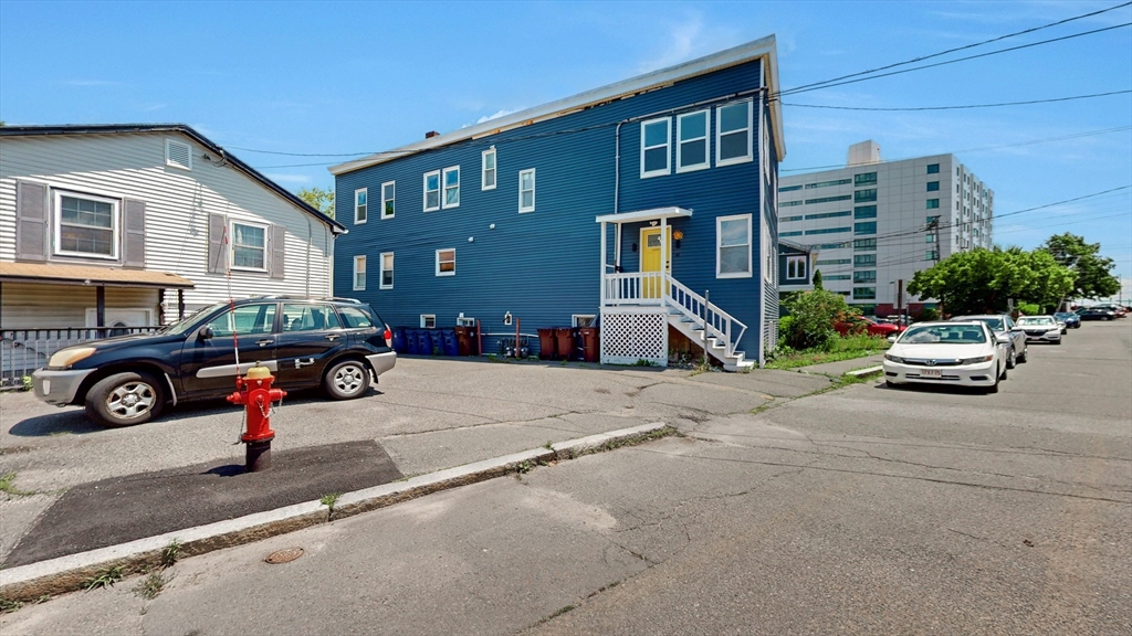 41 Oak Island St