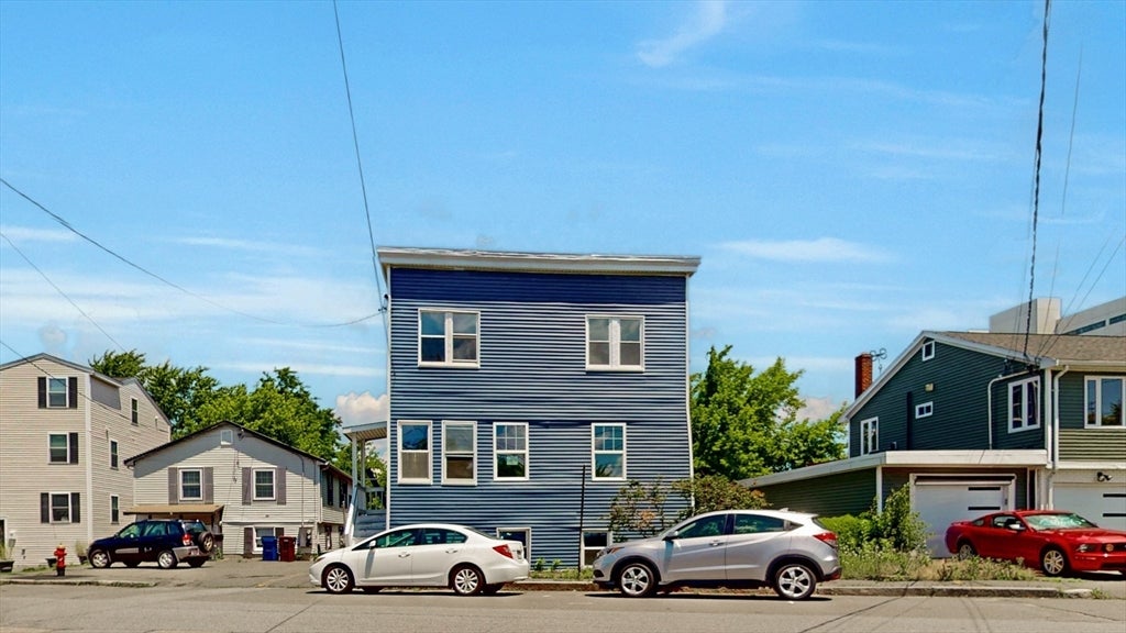 41 Oak Island St