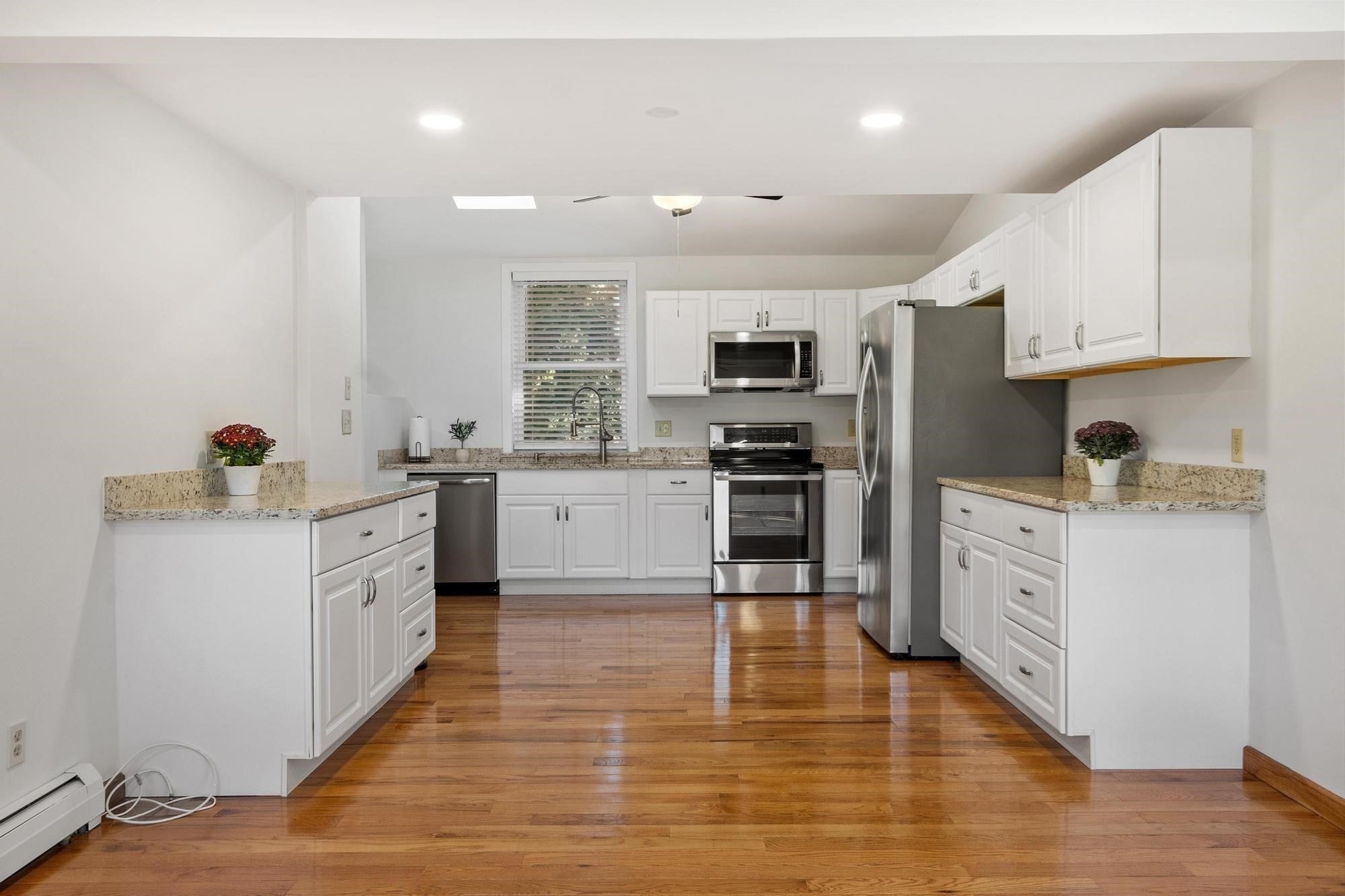 7 Hutton St, Danvers, MA, 7 Hutton St, Danvers, MA Photo #16