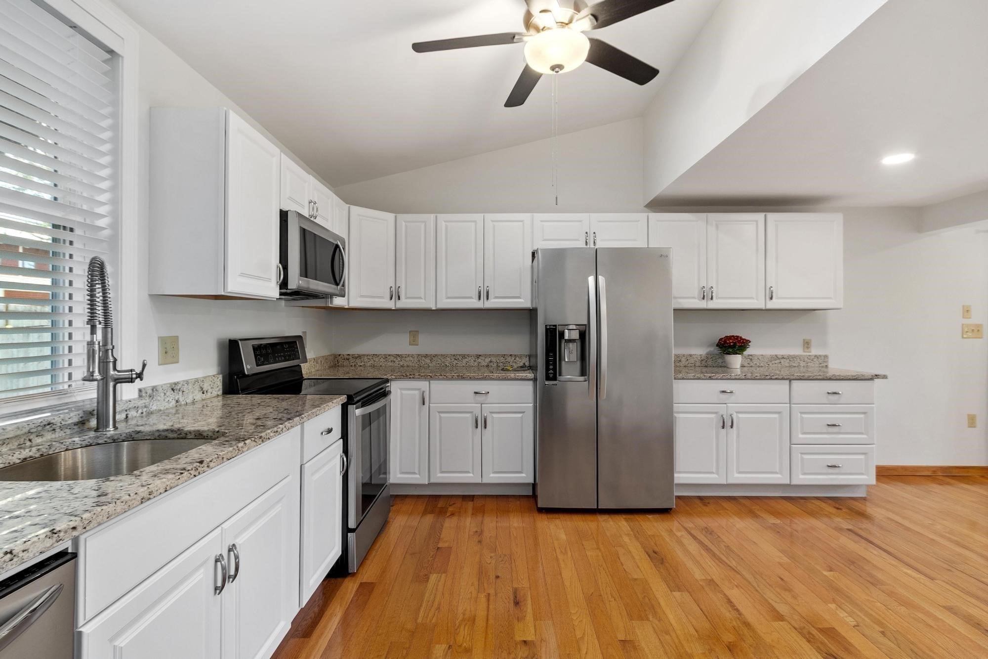 7 Hutton St, Danvers, MA, 7 Hutton St, Danvers, MA Photo #19