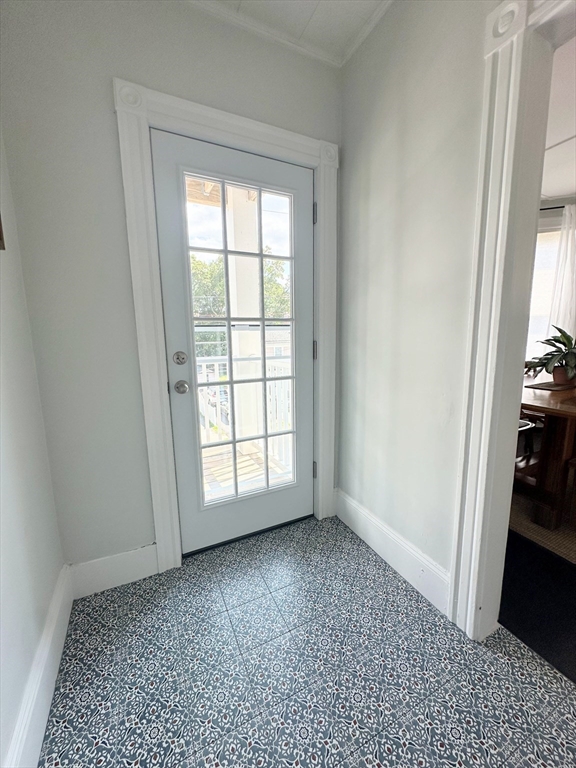 17 Sturgis St 2