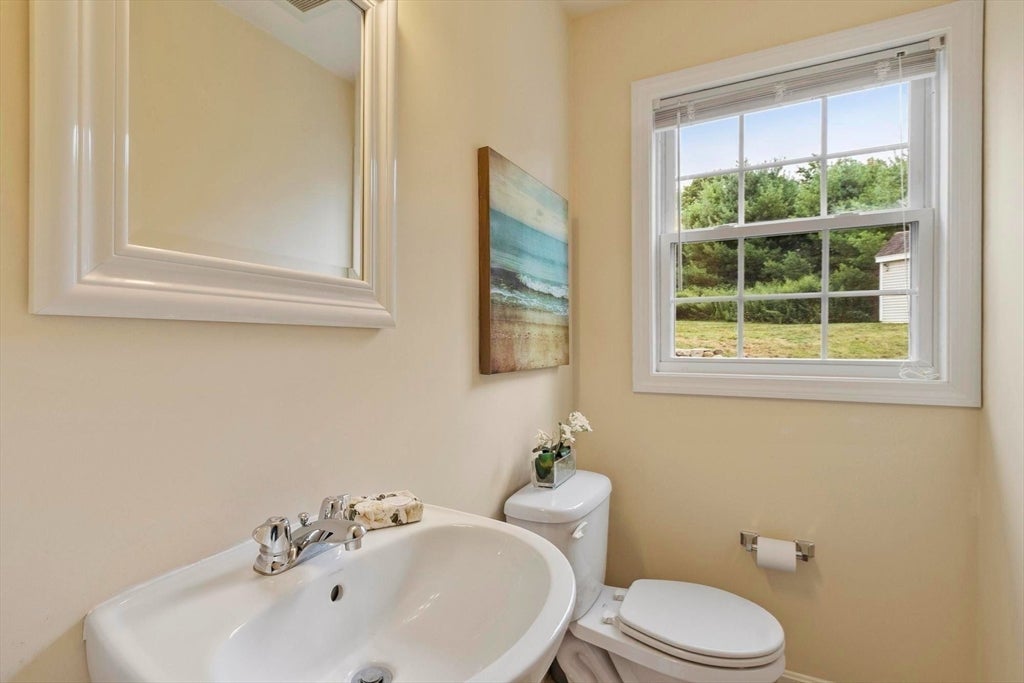 8 Bradley Dr #C, Groton, MA, 8 Bradley Dr #C, Groton, MA Photo #12
