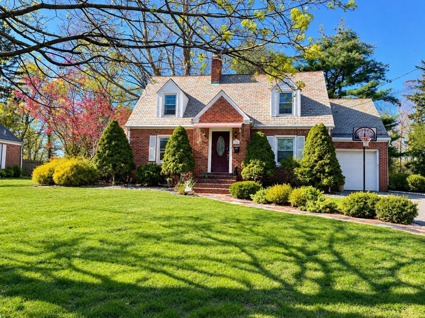 43 Winsor St, Ludlow, MA Photo #1