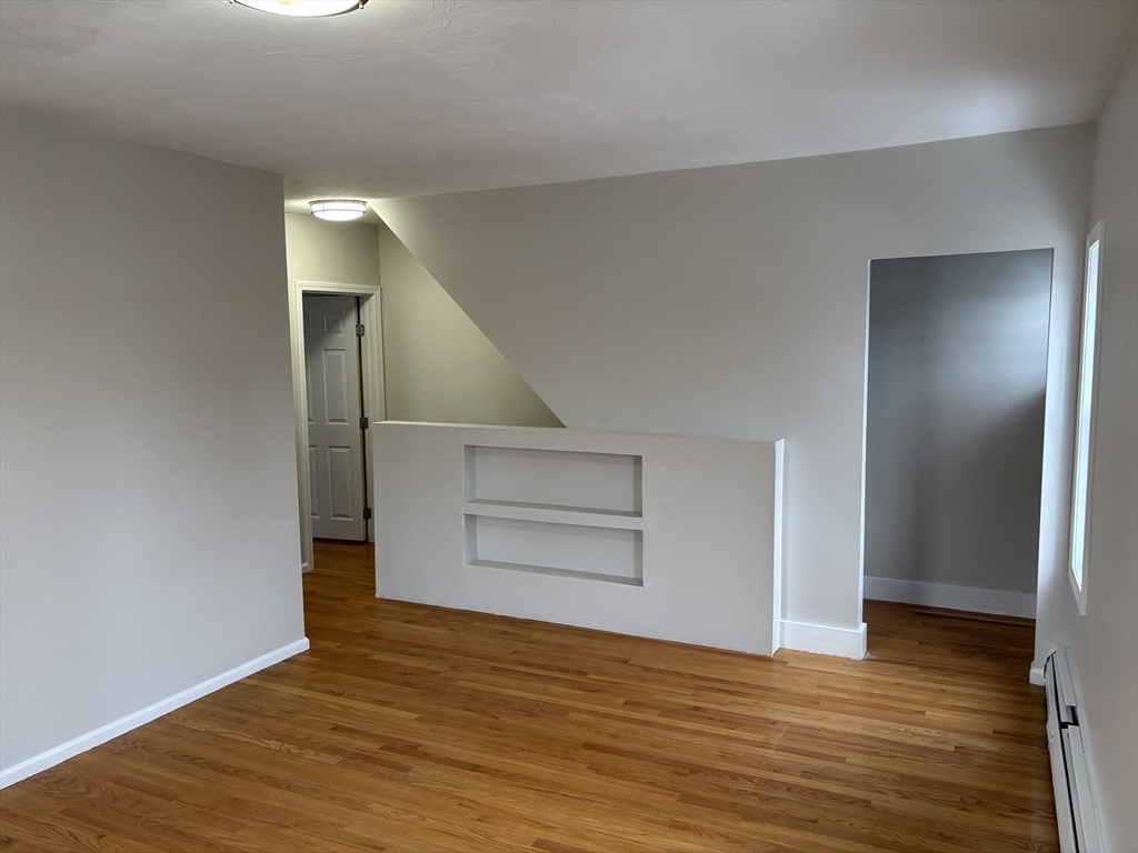 16 Quigley Ave 16