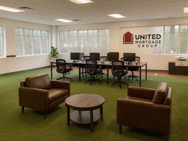 1820 Turnpike St 200