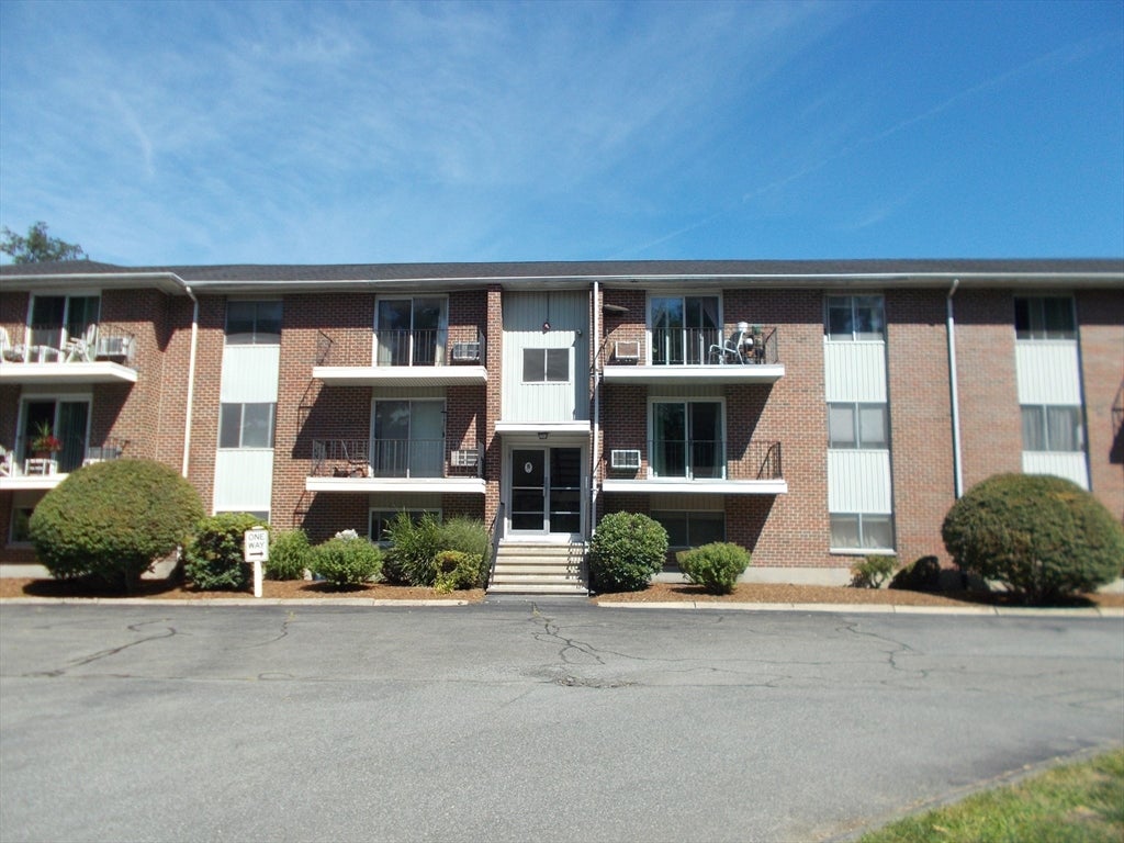 83 R Hobart B5