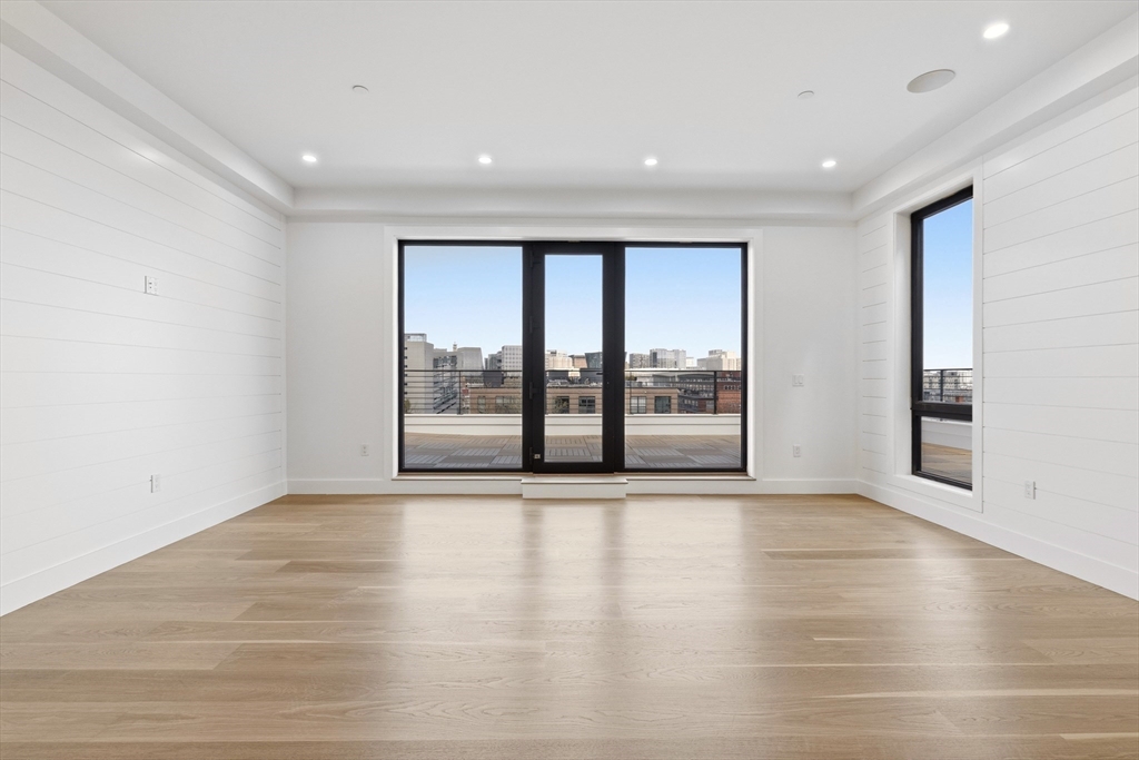 118 B Street 501
