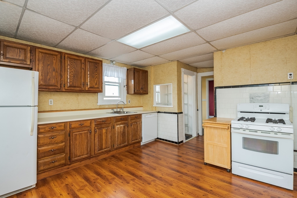 17-19 Dyer Ave, Everett, MA, 17-19 Dyer Ave, Everett, MA Photo #28