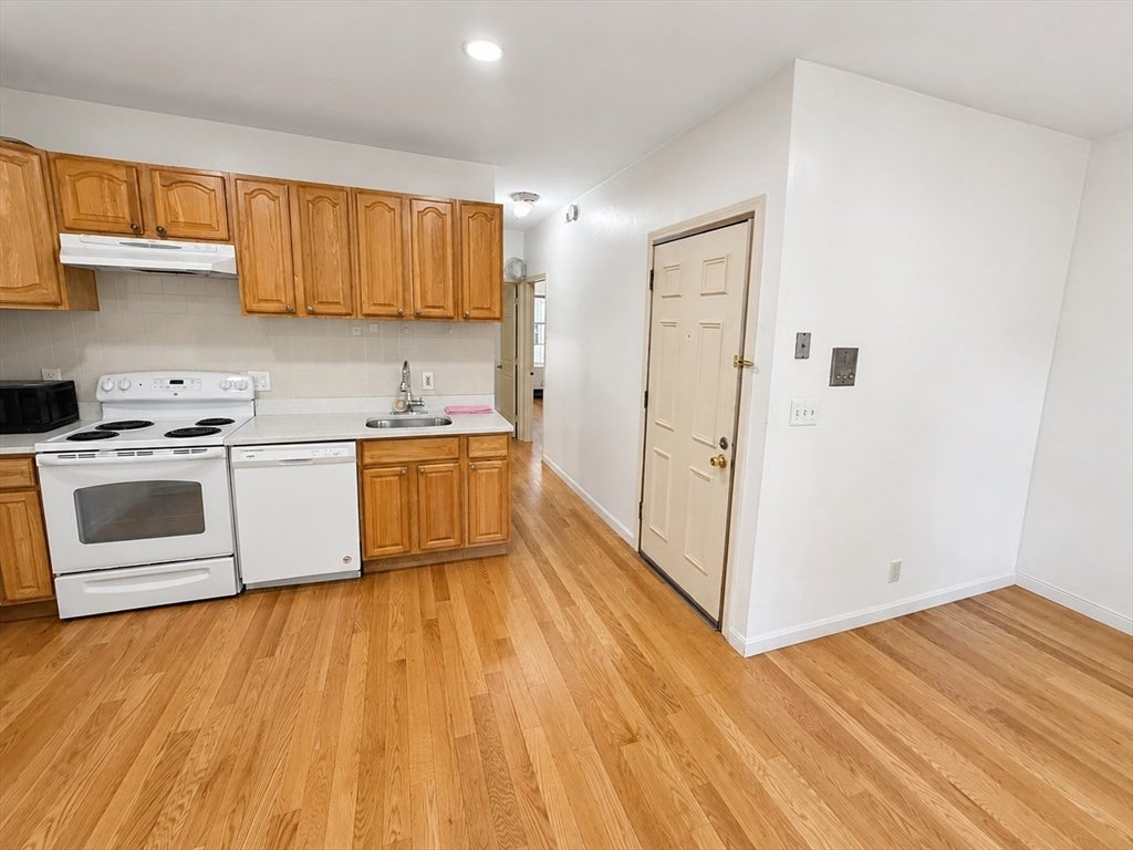 74 Tyler St #C, Boston, MA, 74 Tyler St #C, Boston, MA Photo #5
