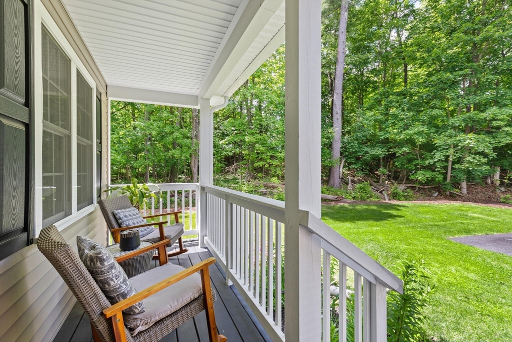 20 Farnum St