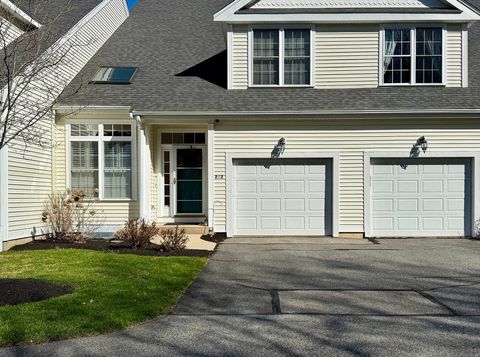 2 Kingson Ln 2 Medway MA 02053