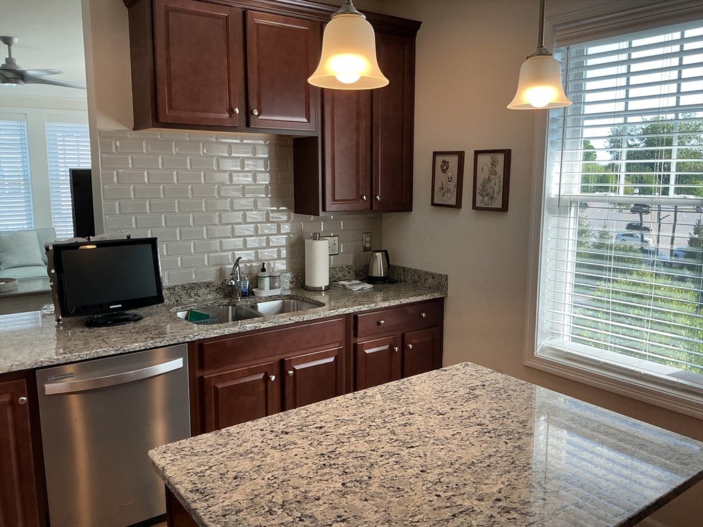 2 Francis Dr. 401