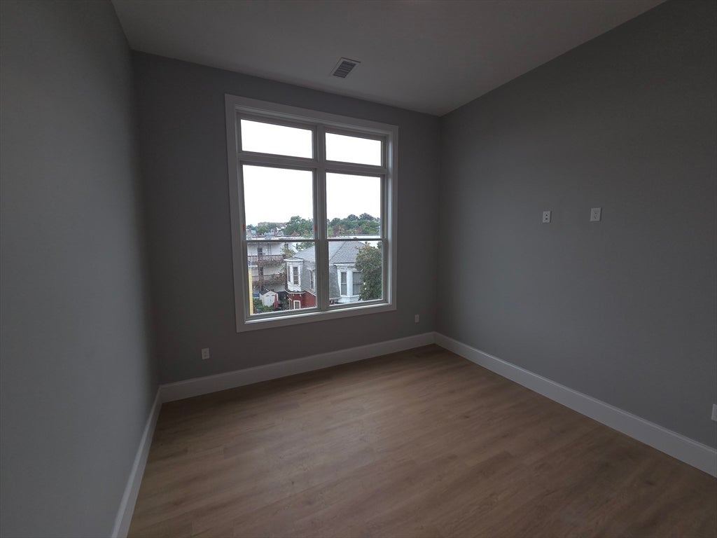 7 Thornley Street #3, Boston, MA Photo #9