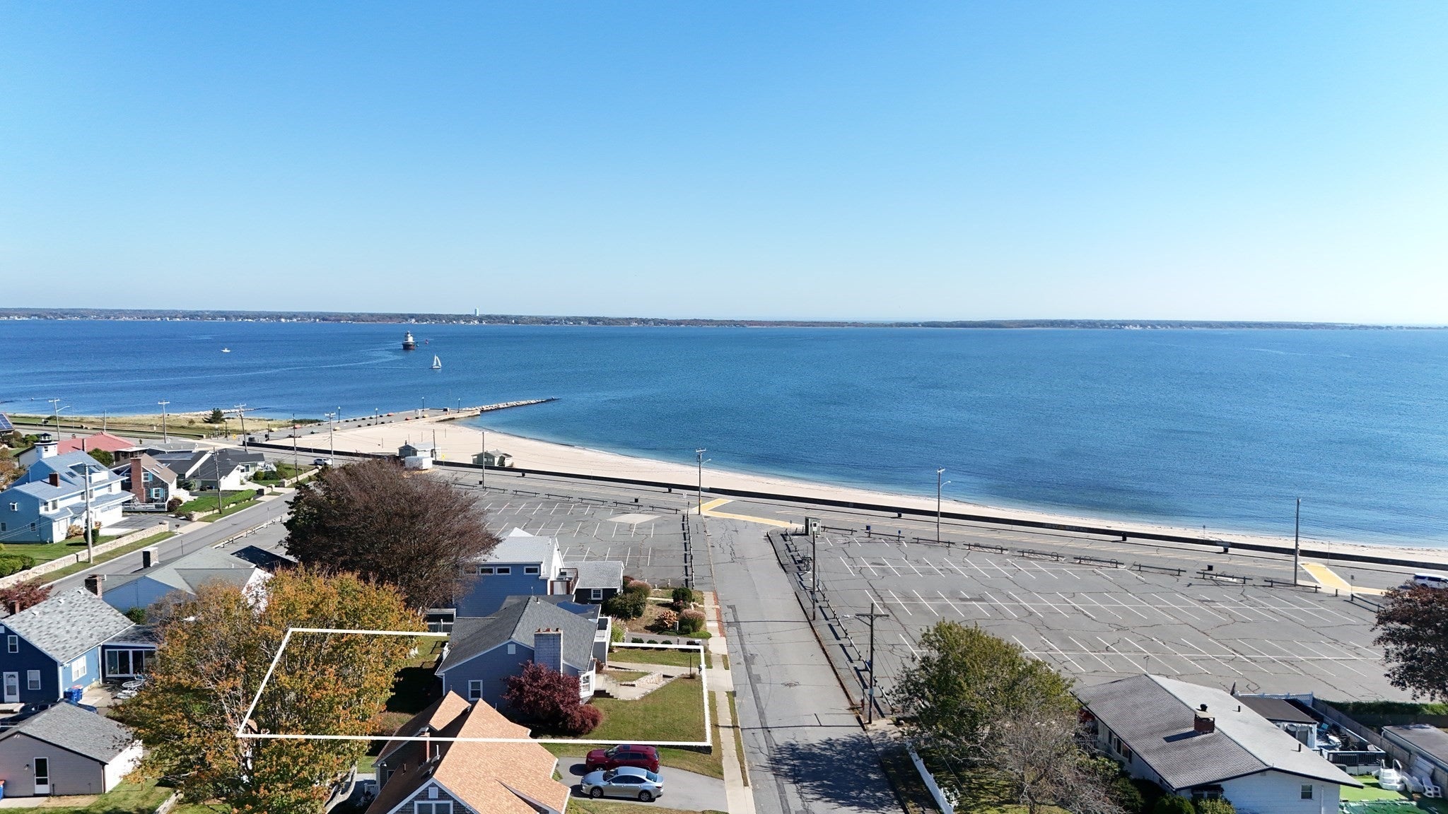 31 Hudson St, New Bedford, MA Photo #2