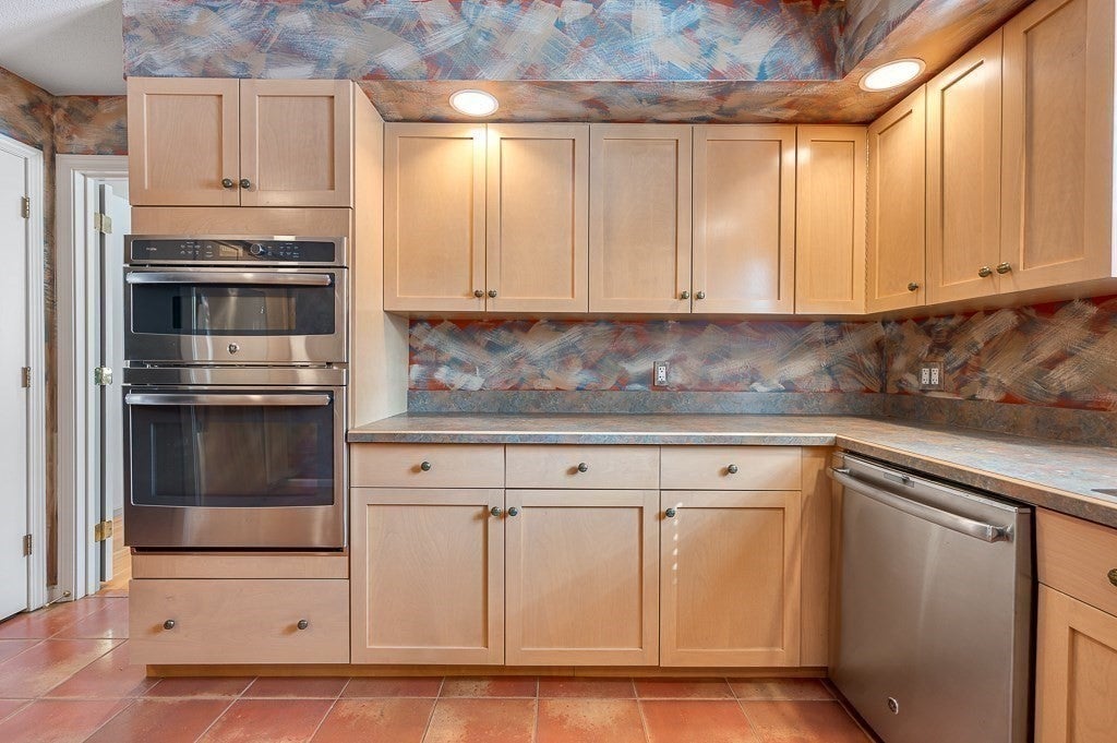 39 Waterford Drive #39, Worcester, MA, 39 Waterford Drive #39, Worcester, MA Photo #8