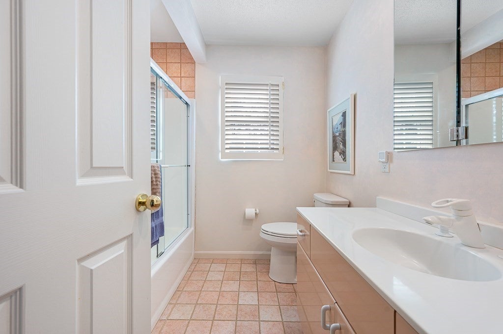 39 Waterford Drive #39, Worcester, MA, 39 Waterford Drive #39, Worcester, MA Photo #25