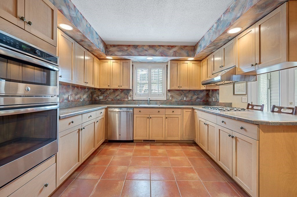 39 Waterford Drive #39, Worcester, MA, 39 Waterford Drive #39, Worcester, MA Photo #6