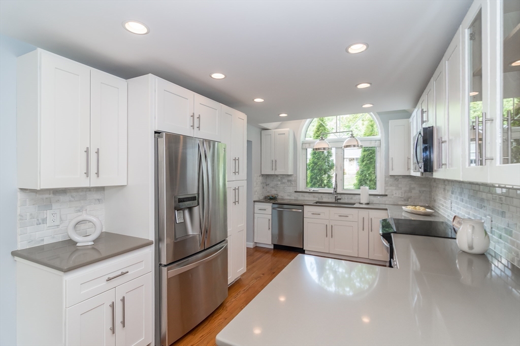 30 Strawberry Hill Rd