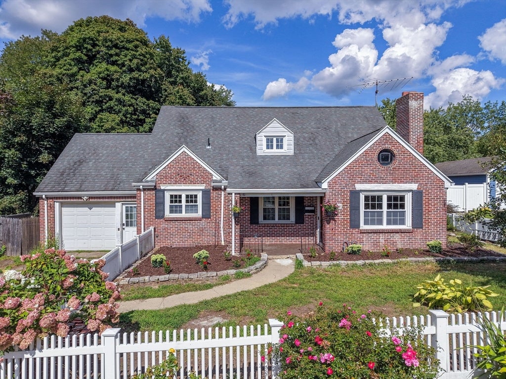 115 Saint James Ave, Chicopee, MA, 115 Saint James Ave, Chicopee, MA Photo #1