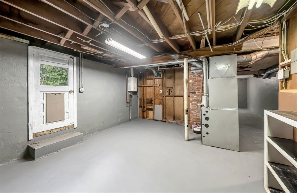 115 Saint James Ave, Chicopee, MA, 115 Saint James Ave, Chicopee, MA Photo #36